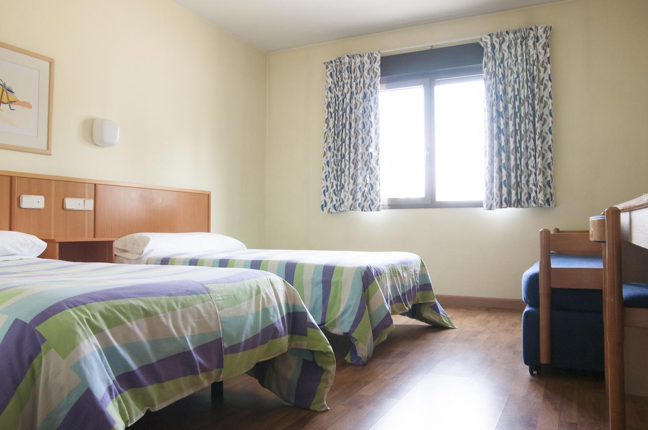 Hotel Aragon La Puebla De Alfinden Buitenkant foto