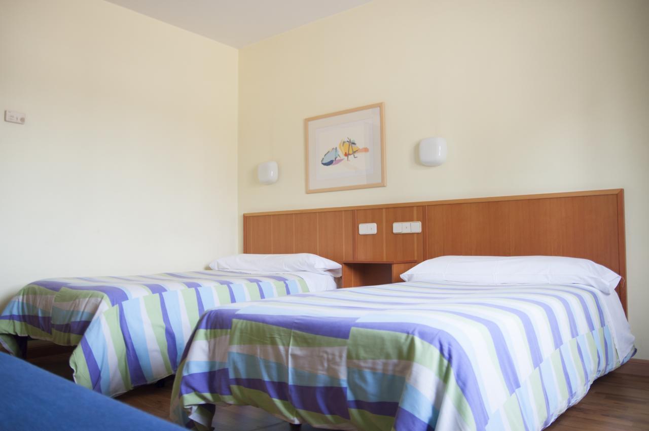Hotel Aragon La Puebla De Alfinden Buitenkant foto